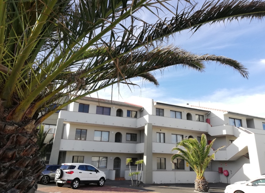 To Let 2 Bedroom Property for Rent in Beachfront Western Cape